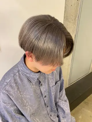 カラー メンズ ベージュカラー🐑 レイヤー🤎塚原優芽のヘアスタイル