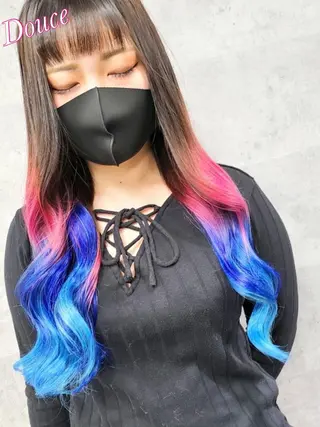 ロング 大阪レミーエクステ チビ編み込みのヘアスタイル