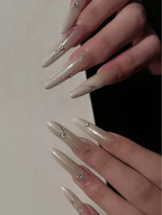 ネイル DG nailのネイルデザイン