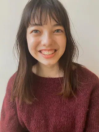 ロング FILMS/sari /似合わせカットのヘアスタイル