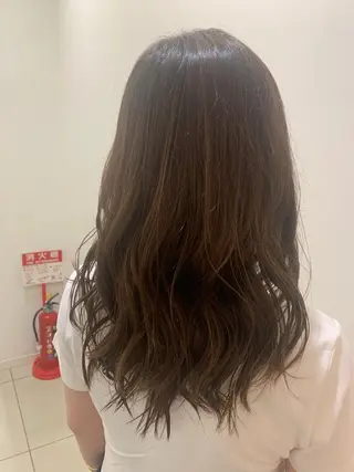 ロング パーマ 川上 美咲のヘアスタイル