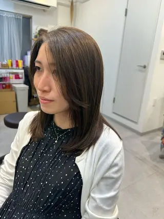 セミロング カラー 似合う髪型見つけます AYAKAのヘアスタイル