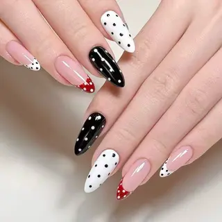 ネイル 💅🏻 ayakaのネイルデザイン