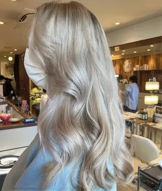 ロング 武内 由貴のヘアスタイル