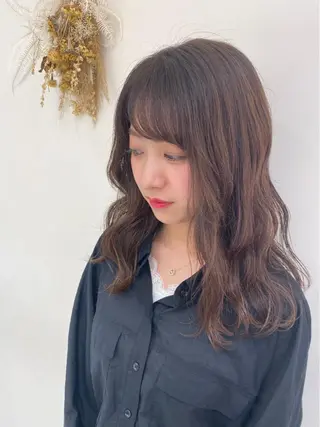 ロング カラー ヘアアレンジ 銀座メンズ専門🖤 叶奈々のヘアスタイル