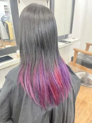 ロング カラー 青木 優歩のヘアスタイル