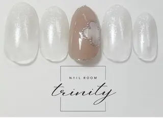 ネイル Trinity ゆきのネイルデザイン