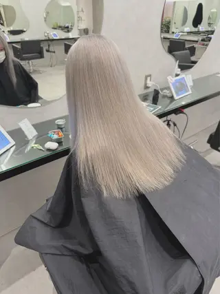 ロング カラー 🦄ハイトーンカラー 🦄まるおしょうのヘアスタイル