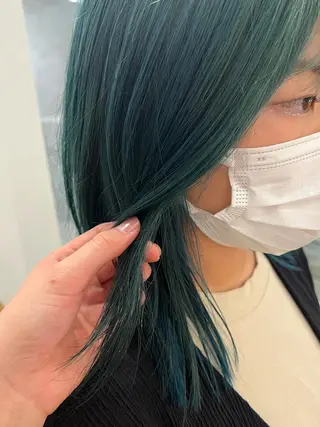 ミディアム カラー Ravo 西村 優花のヘアスタイル