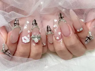 ネイル Roi ayanaのネイルデザイン