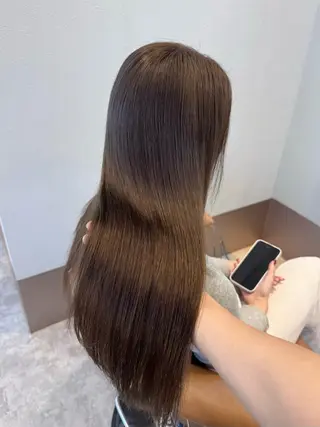 ロング カラー 透明感カットカラー 🤍erinaのヘアスタイル