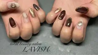 ネイル LAVISH 大和店 🤱子連れ大歓迎のネイルデザイン