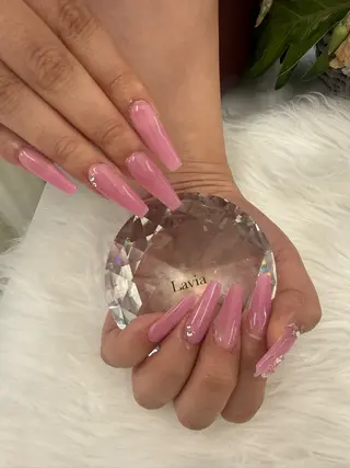 ネイル lavia 🦋 RURIのネイルデザイン