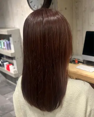 カラー momo /鍛冶屋町のヘアスタイル