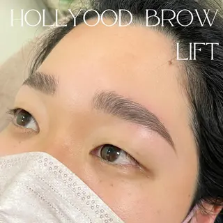 アイブロウ mish eyebrowのエステ・リラクイメージ