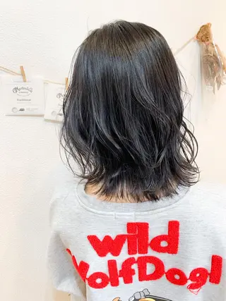 ミディアム カラー トレンドパーマ 加藤菜月のヘアスタイル