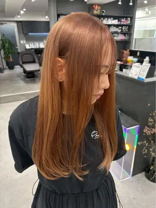 カラー Yoshiいろあそび 八王子/ハイトーンのヘアスタイル