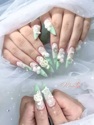 ネイル 🎀MIRUÉ🎀 Natsumi♡のネイルデザイン