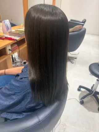 ロング 花田 梨佳のヘアスタイル