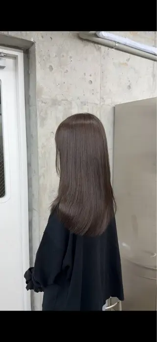 ロング カラー 高橋大樹/グレー ジュ/ブリーチなしのヘアスタイル