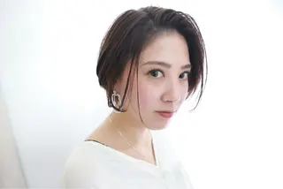 ショート カラー 岡元 朗弘のヘアスタイル