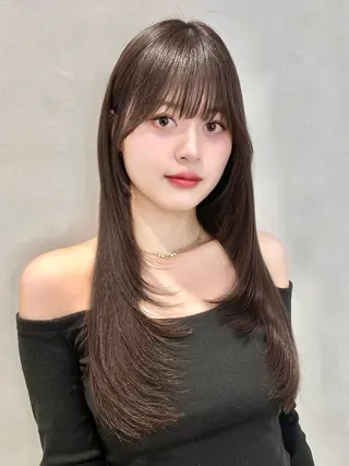 ロング 大宮🤍縮毛矯正 レイヤー🪽なるのヘアスタイル
