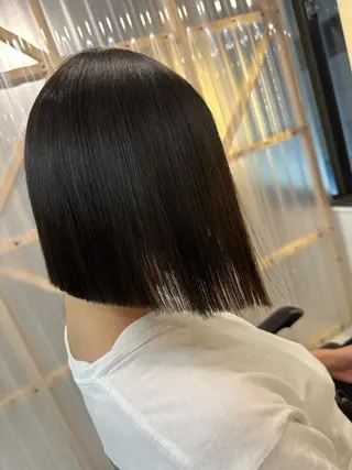 ミディアム 深見 真由のヘアスタイル