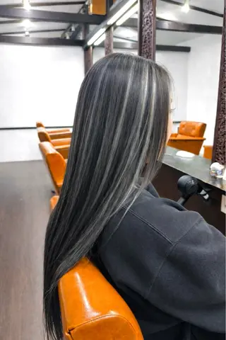 ロング 佐々木 悠磨のヘアスタイル