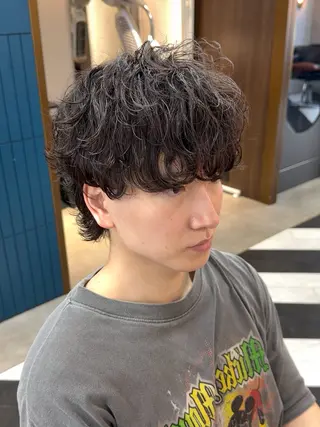 ミディアム カラー パーマ ヘアアレンジ メンズ 伊藤 陸のヘアスタイル