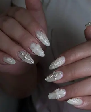 ミディアム Hi beauty 渋谷のネイルデザイン