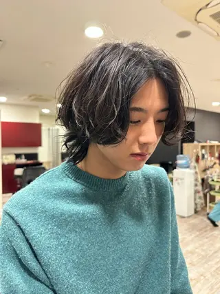 セミロング パーマ 平賀 大陽のヘアスタイル