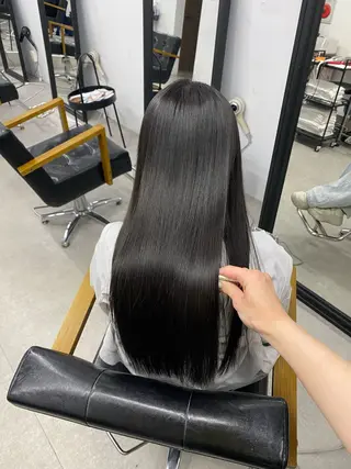 ロング 太田 すず香のヘアスタイル