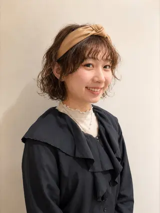ミディアム パーマ 小林 杏莉のヘアスタイル