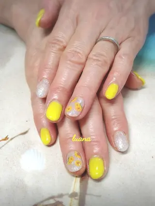 ネイル LUANA TAKAHASHIのネイルデザイン