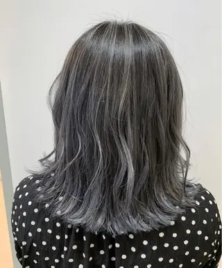 ミディアム カラー box mico. mutsumiのヘアスタイル