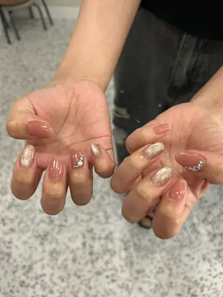 ネイル 小松 千冬のネイルデザイン