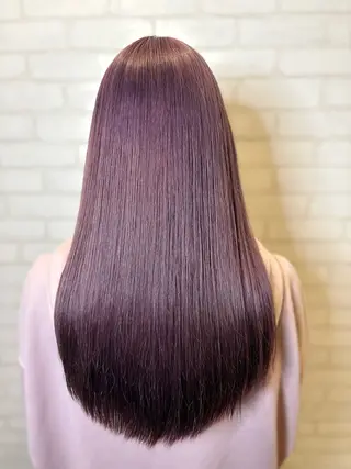 セミロング 秋葉 万柚子のヘアスタイル