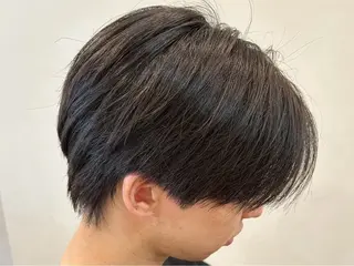 ショート センターパート 韓国ヘア・綾也のヘアスタイル