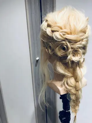 ロング 似合う髪型見つけます AYAKAのヘアスタイル