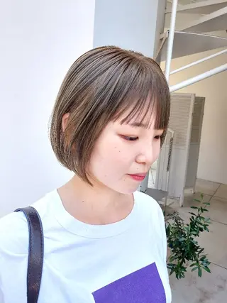 ショート カラー 樋口 千尋のヘアスタイル