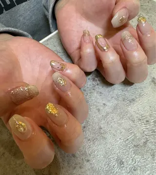 ネイル nailist kanae🦖のネイルデザイン