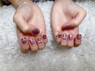 ネイル 🖤Hitomi🖤 7月予約受付中‼️のネイルデザイン