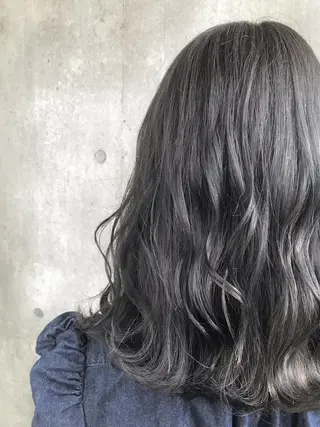 ミディアム カラー もりたみかこ 美容師お休み中のヘアスタイル