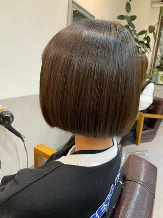 ミディアム 近澤 佑香のヘアスタイル