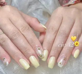 ネイル cie/42° NIJINAのネイルデザイン
