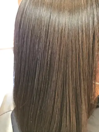 セミロング パーマ 桧山 真のヘアスタイル
