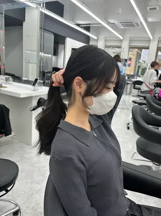 ロング 抜け感レイヤー︴ ニュアンスカラーのヘアスタイル