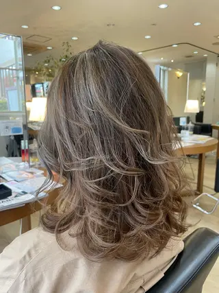 ミディアム カラー 小酒井 智洋のヘアスタイル