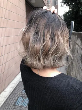 ミディアム カラー 髪質改善、エクステ 山口卓哉のヘアスタイル