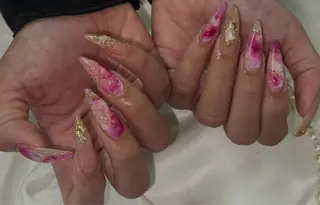 ネイル Nailsalon SKiのネイルデザイン